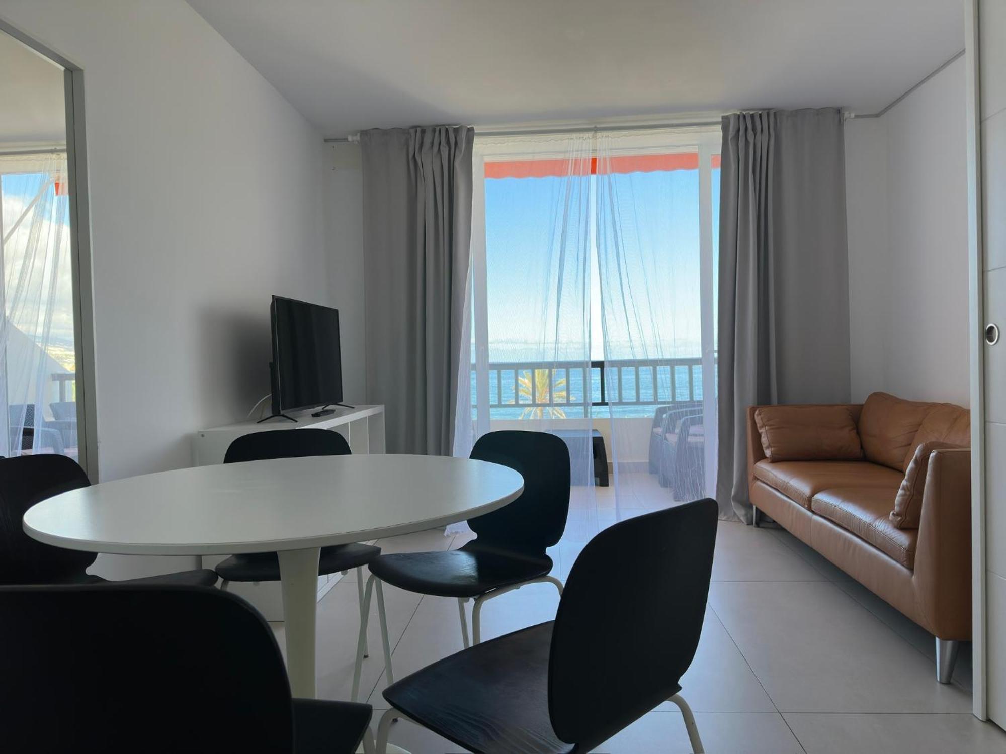 プラヤ・デ・ラス・アメリカスParque Santiago II , Renovated, Ocean View, Heated Swimming Pool !アパートメント エクステリア 写真
